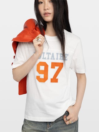 T-shirt Boo - Short-sleeved t-shirt with front print and rhinestones.