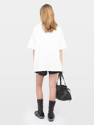 T-shirt Berry - Short-sleeved t-shirt with rhinestone crest.