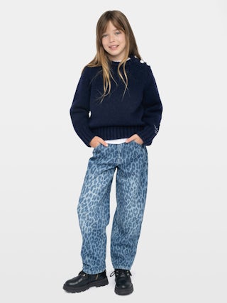 Malta Girl's Jumper - Wool jumper, round neck and buttoned opening on the shoulder, fancy logo embroidered on the sleeve.