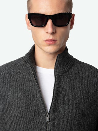 Charly Cardigan 100% Merino Wool - Dark grey zip-up cardigan in 100% merino wool, featuring a high collar, long sleeves, and a Skull design on the back.