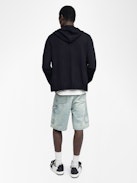 Cardigan Clash - Hooded cardigan with zip fastening and heart embroidery on the front.