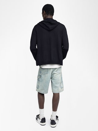 Cardigan Clash - Hooded cardigan with zip fastening and heart embroidery on the front.