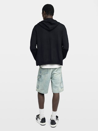 Cardigan Clash - Hooded cardigan with zip fastening and heart embroidery on the front.