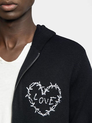 Cardigan Clash - Hooded cardigan with zip fastening and heart embroidery on the front.