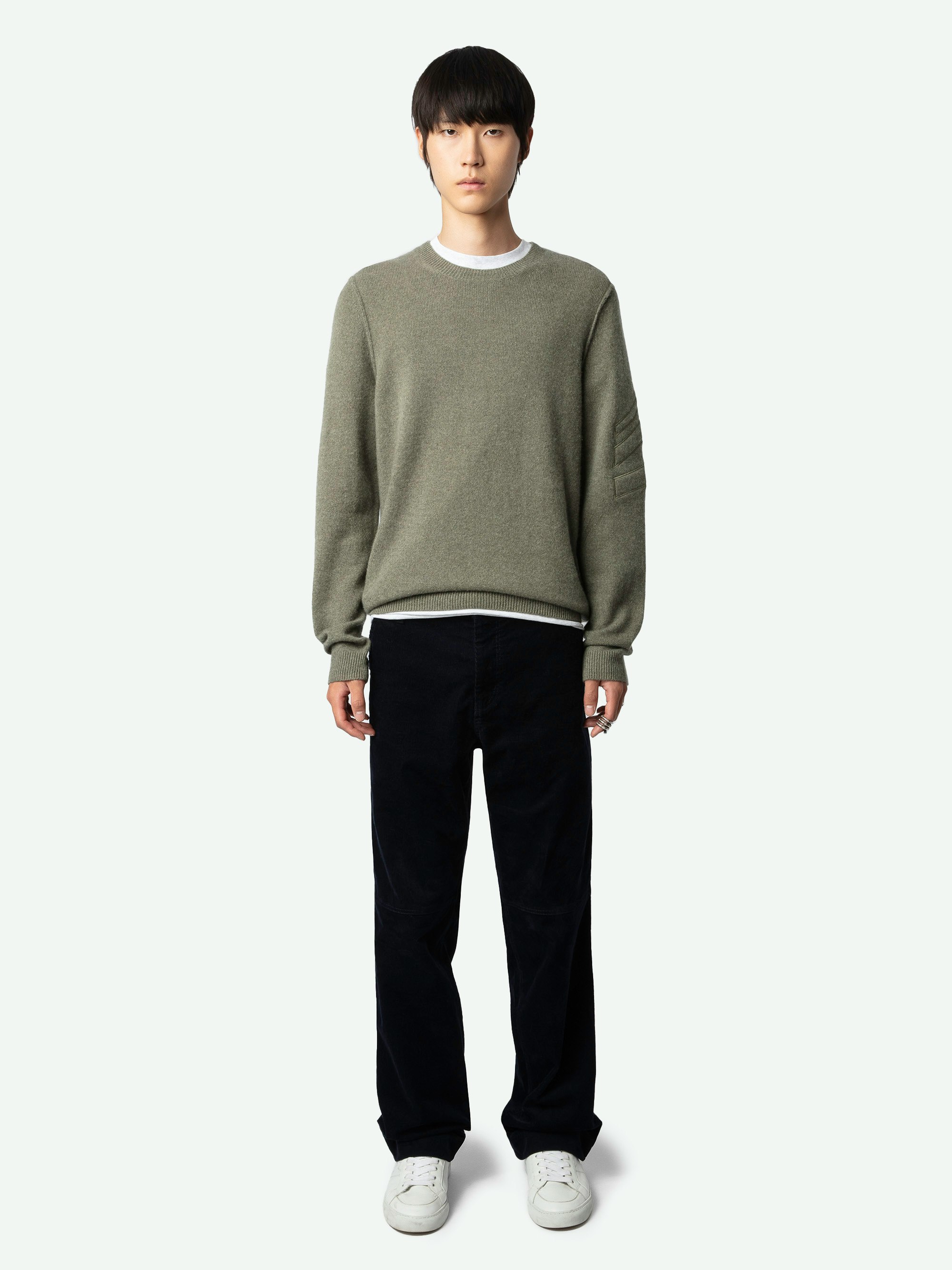 Kennedy Arrow Cashmere Sweater - Long-sleeved khaki cashmere sweater with arrow embroidery on the left arm.