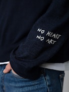 Maglione Marko 100% Lana Merino - Maglione in 100% lana merino blu navy con ricamo "No Heart No Art".