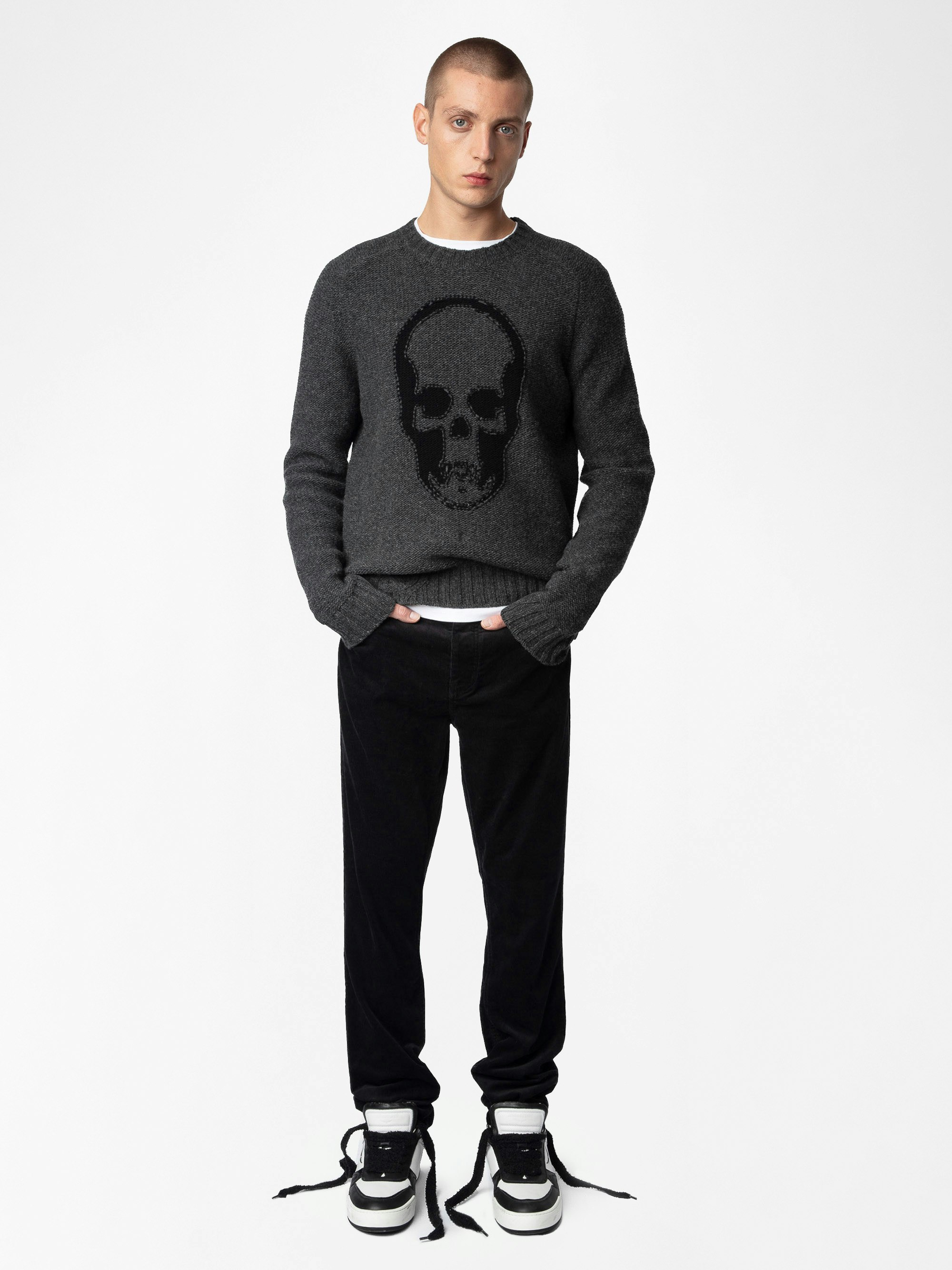 Jordan Jumper 100% Merino Wool - Grey 100% merino wool jumper with long sleeves and Skull design.