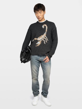 Jumper Marko 100% Merino Wool - Round neck jumper with reverse scorpion intarsia.