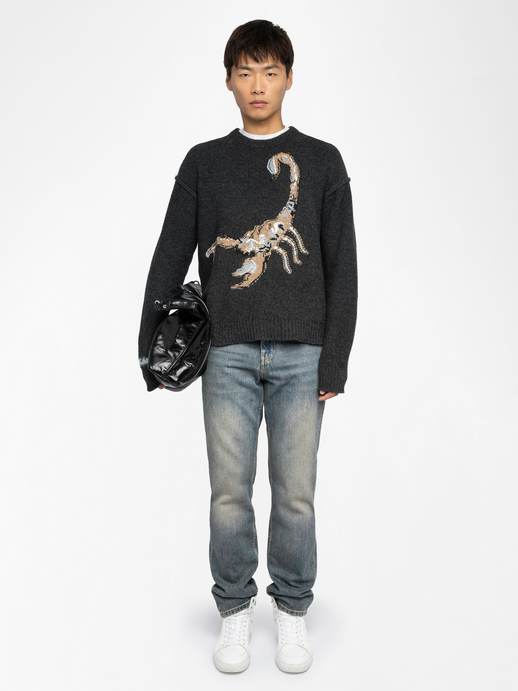 Sweater Marko 100% Merino Wool - Round neck sweater with reverse scorpion intarsia.