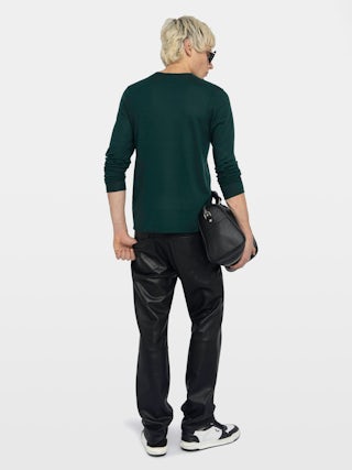 Teiss Cashmere Sweater - Round neck sweater with long sleeves.