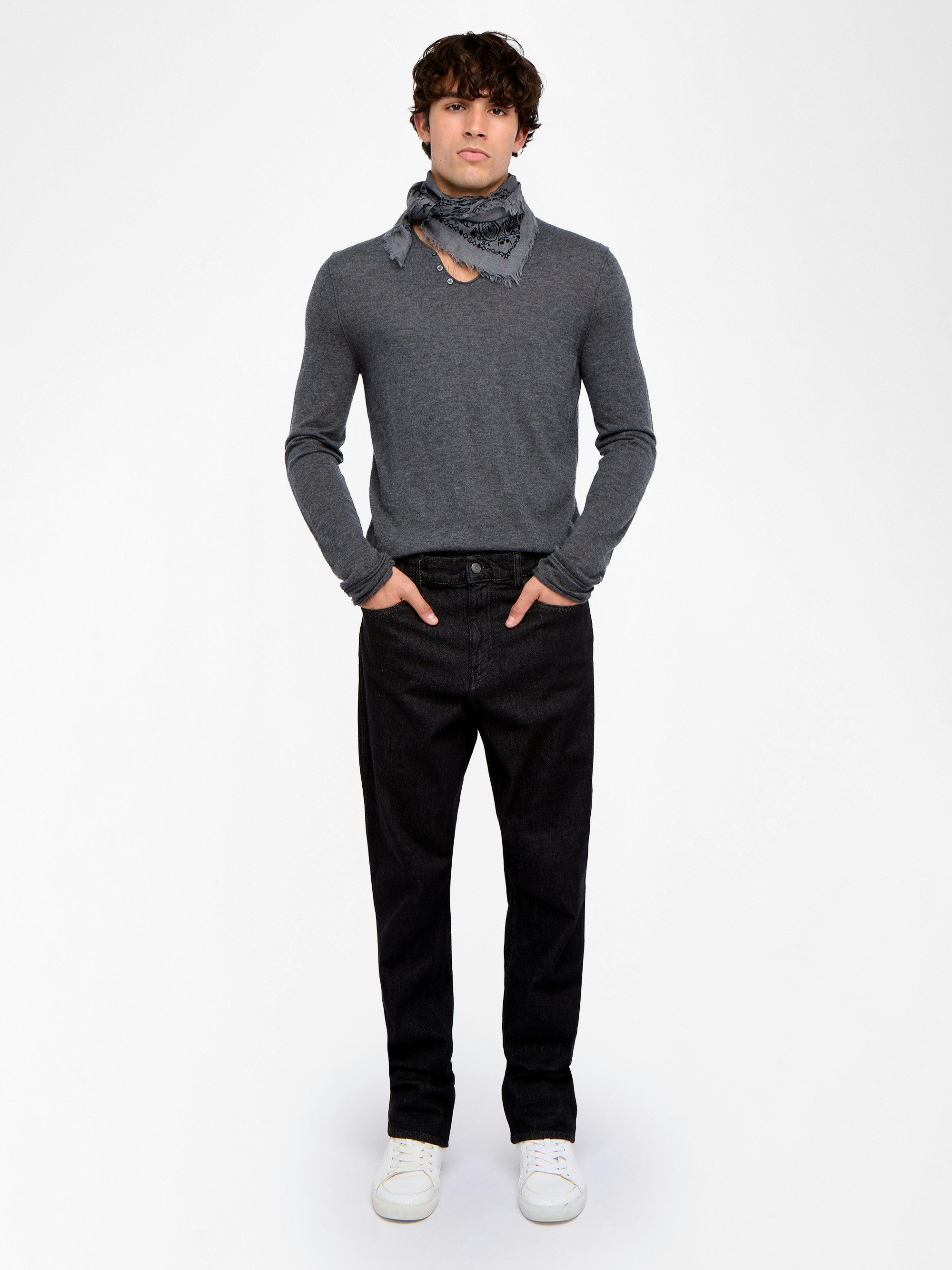 Monastir Jumper 100% Cashmere - Henley t-shirt collar jumper with long sleeves.