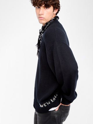 Pull Swonny - Pull col rond avec inscription avant.