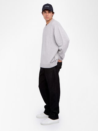 Jumper Swonny - Crew-neck sweater with front lettering.