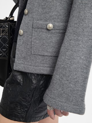 Cardigan Lucy - Buttoned cardigan jacket with patch pockets.