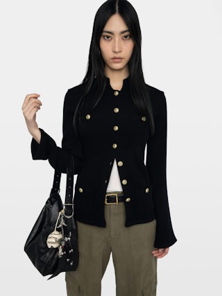 Cardigan Lucy - Veste cardigan boutonné avec poche plaquées.