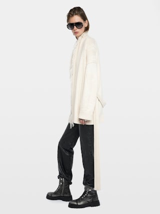 Alpa Coat - Cardigan coat with fringe and wings at the back, tie closure.