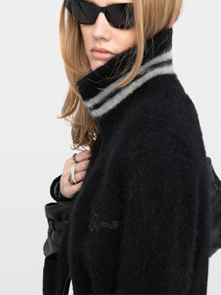 Gildas Coat - Short coat with stand-up collar with zip and pockets.