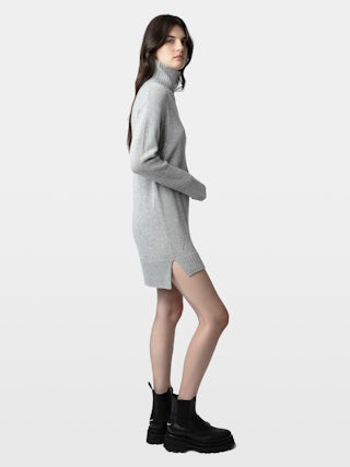 Dress Almira - Midi dress with roll-neck and star jewel buttons at the shoulder.