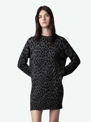 Robe Malia 100% Cachemire - Robe courte en cachemire gris imprirmé léopard.