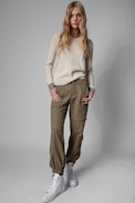 Tacy Sweater Cashmere - Women's pink cashmere sweater with contrasting cuffs