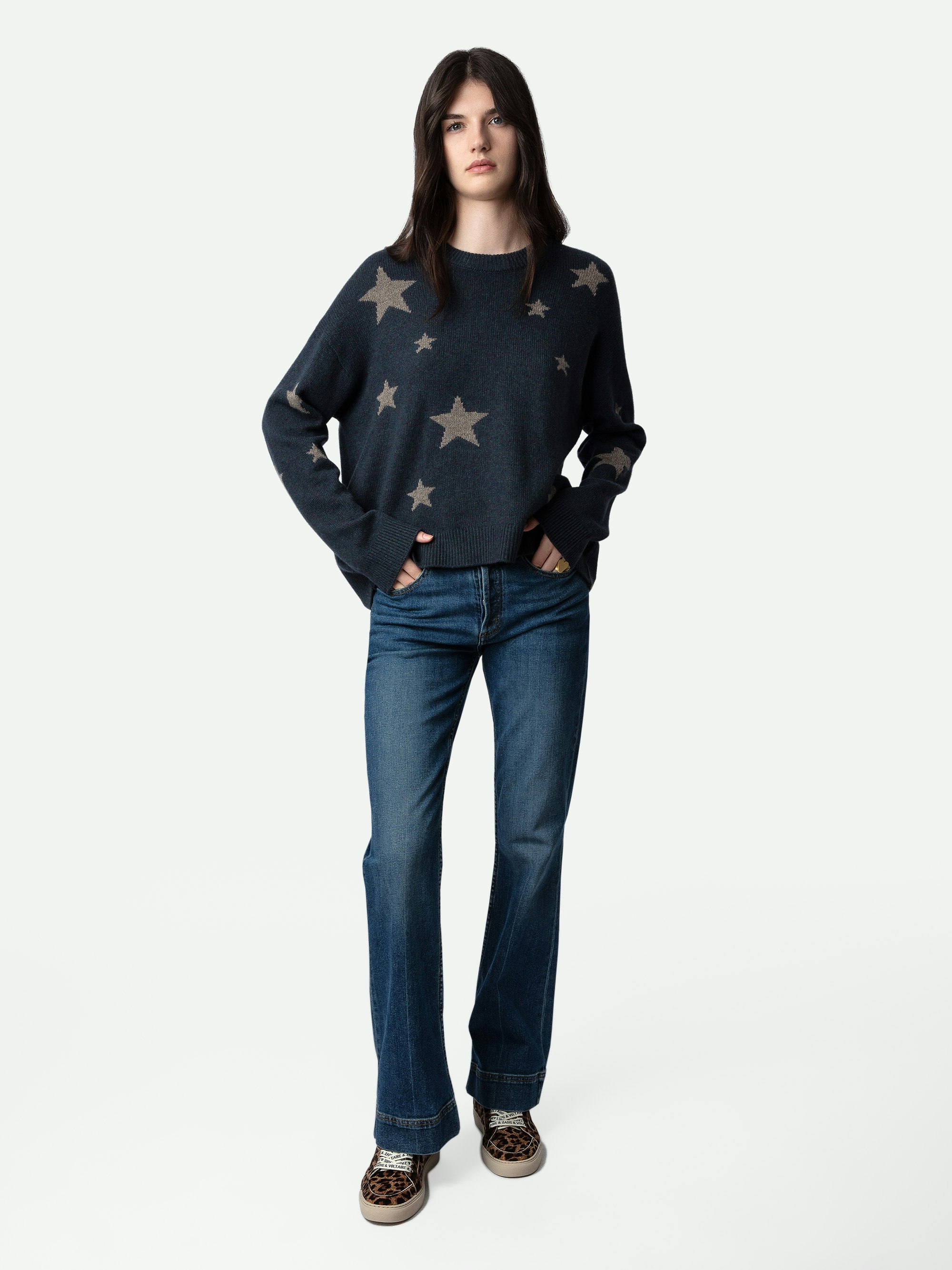 Markus Sweater 100% Cashmere - Women’s dark green 100% cashmere sweater with star-shaped motifs.