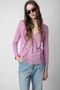 Pull Amber Li - Pull rose muni de liens à pompon Femme