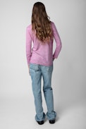 Pull Amber Li - Pull rose muni de liens à pompon Femme