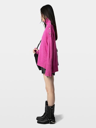 Jumper Alma - Jumper with high neck and rhinestone star buttons on the shoulder.