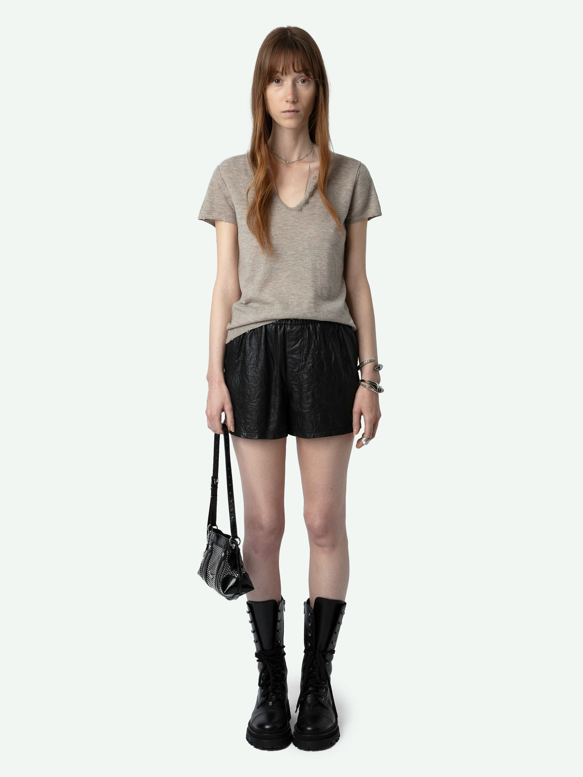 Celsy Cashmere Sweater - Short-sleeved feather cashmere Henley sweater with wings embroidered on the back and distressed-effect edges.