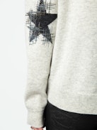 Vivi Patch Cashmere Sweater - Long-sleeved grey cashmere V-neck sweater with star patches and embroidery on the elbows.