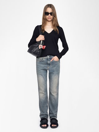 Nosfa Wool Sweater - V-neck sweater with long sleeves and customisation on the back.