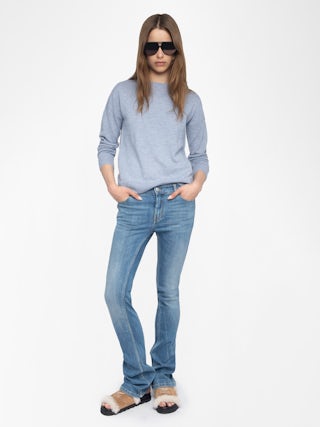 Cici Sweater - Sweater with round neck and heart patch on elbows.