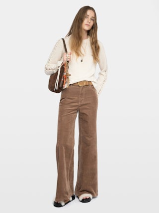 Pull Malty - Pull col rond avec laçage.