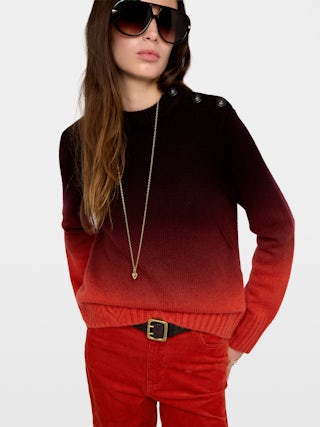 Malty Jumper 100% Cashmere - Round neck jumper with collar opening with wing buttons and dip dye effect.