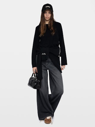 Jumper Cara - Round neck jumper with leather patch.