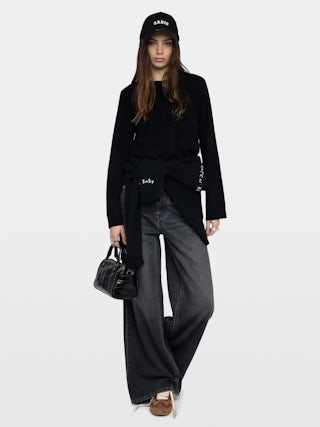 Jumper Cara - Round neck jumper with leather patch.