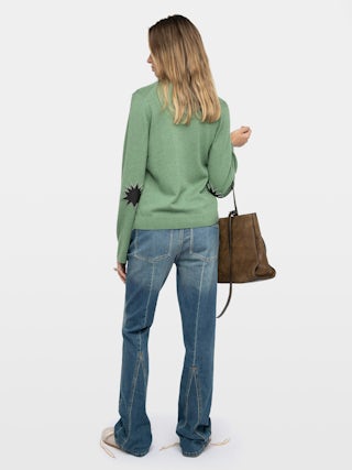 Vera Jumper - V-neck jumper with leather patch.