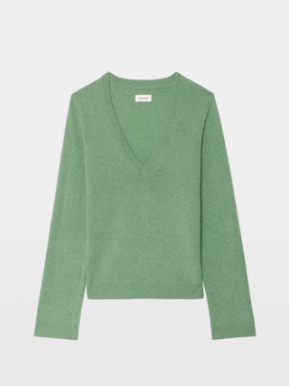 Vera Jumper - V-neck jumper with leather patch.