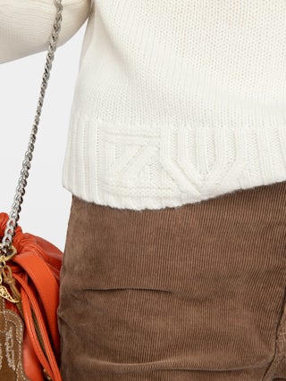 Pull Nalma 100% Cachemire - Pull col roulé bouton bijoux.