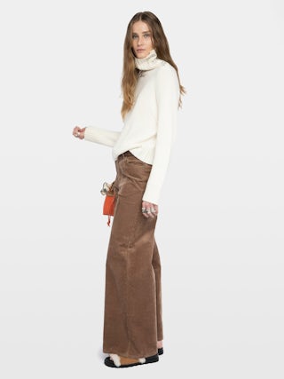 Pull Nalma 100% Cachemire - Pull col roulé bouton bijoux.