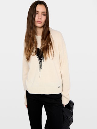 Markuz Cashmere Sweater - Round neck sweater with long sleeves featuring Valentine's Day customization.