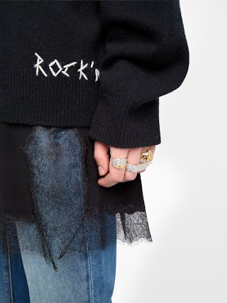 Pull Swyna - Pull oversize avec broderie au bas de corps.