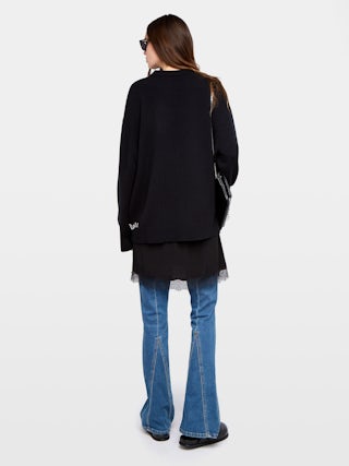 Pull Swyna - Pull oversize avec broderie au bas de corps.