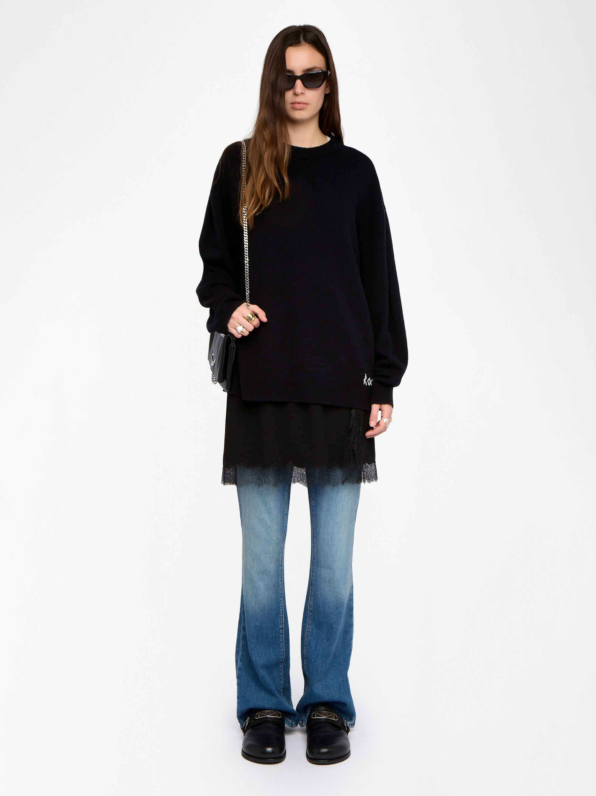Swyna Jumper - Oversized jumper with embroidery at the hem.