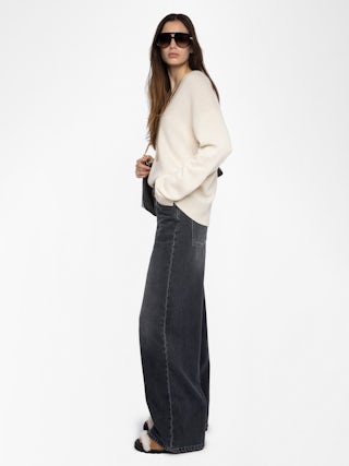 Pull Mikyz 100% Cachemire - Pull col V avec ailes strassées au dos.