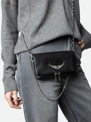 Rock Nano Clutch Swing Your Wings - Black grained leather Swing Your Wings Rock Nano clutch with leather shoulder strap and chain.