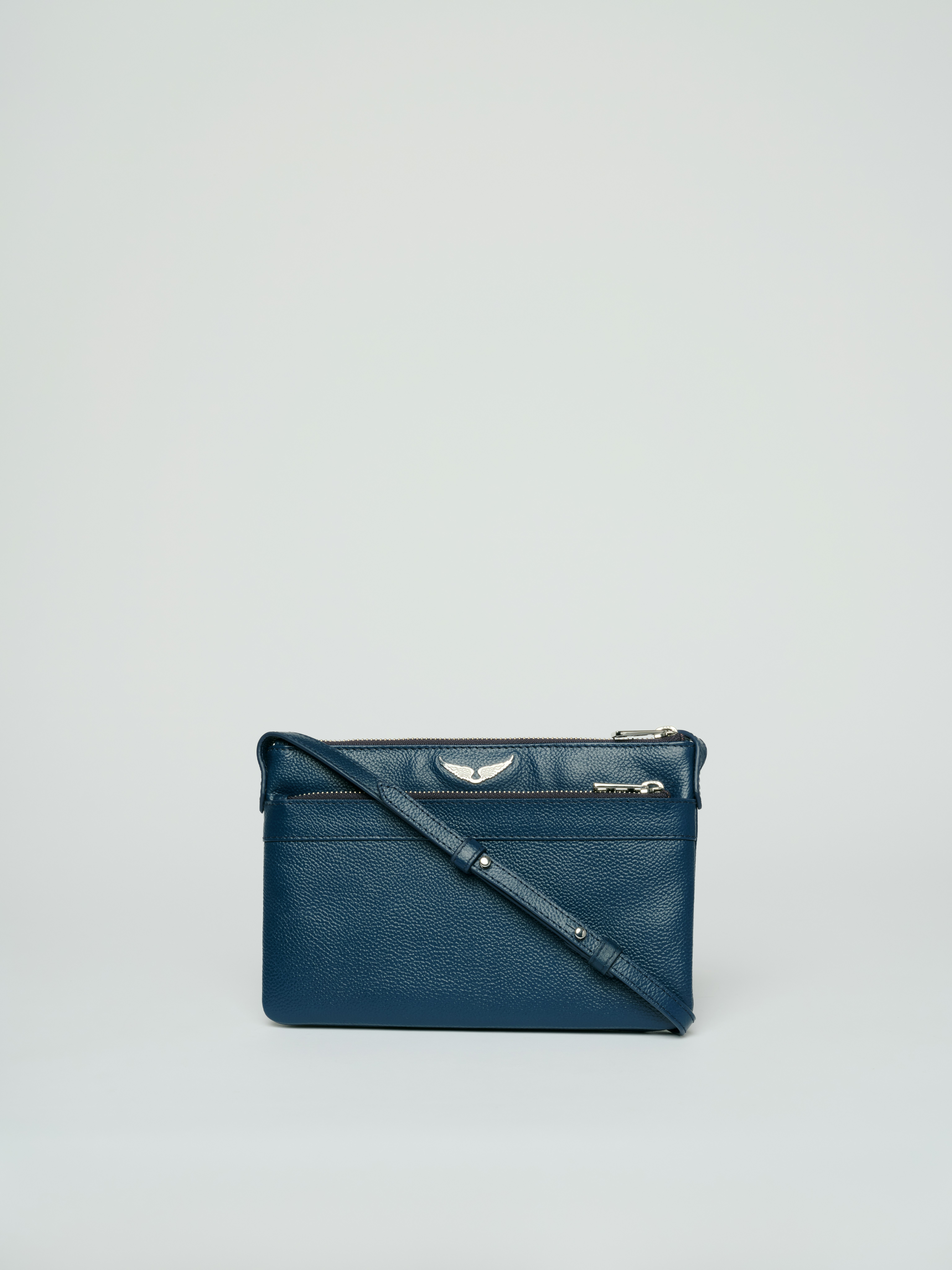 Stella Bag - Sleek bag with simple, modern design.