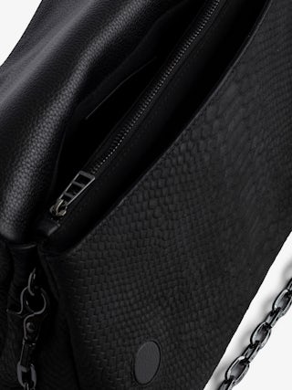Rocky Soft Savage Bag - Women’s bag in black python-effect leather with a chain shoulder strap