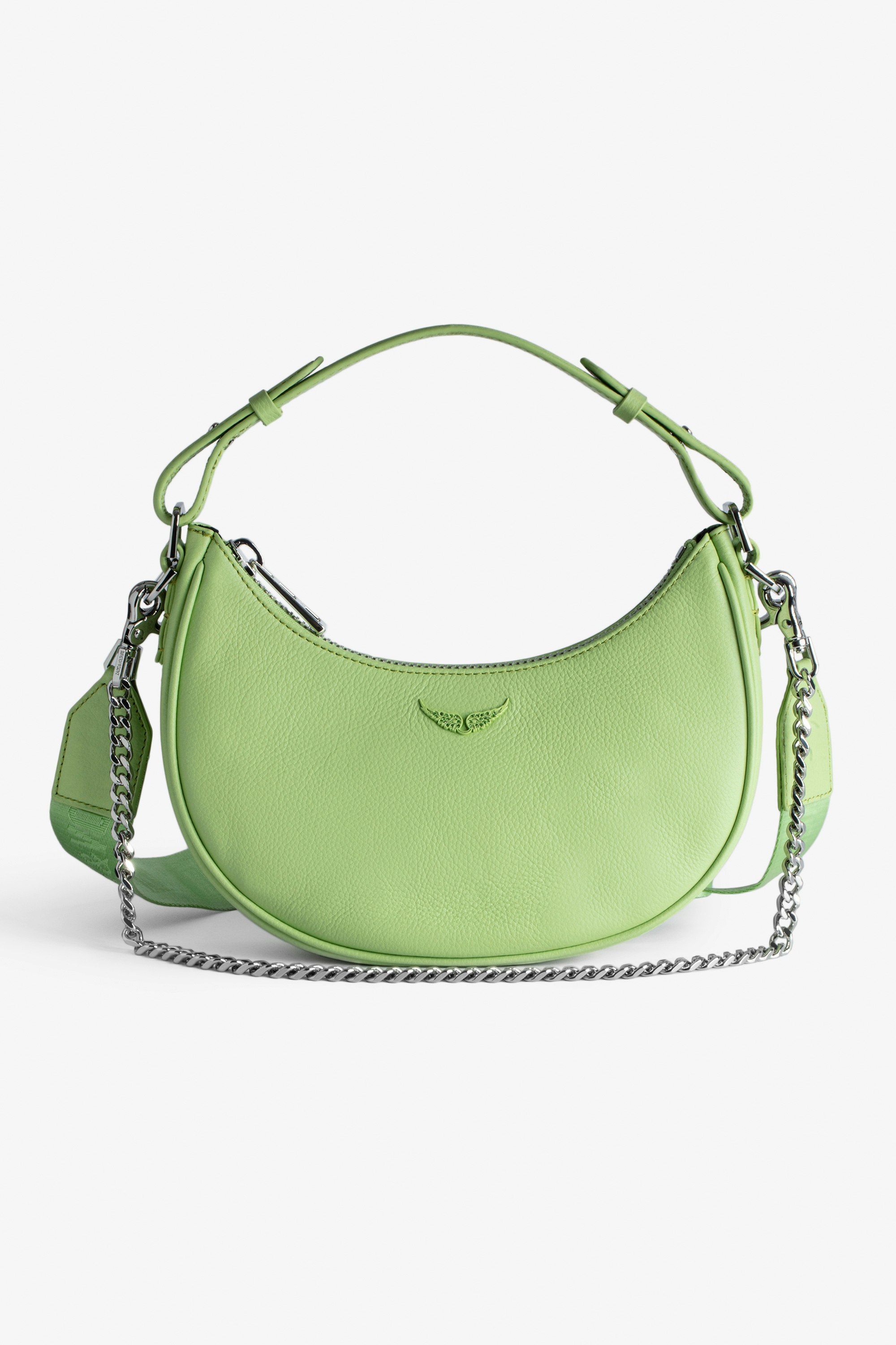 Tasche Moonrock - Halbmondtasche für Damen aus grünem genarbtem Leder mit kurzem Henkel, Schulterriemen, Kette und Signature-Flügeln.