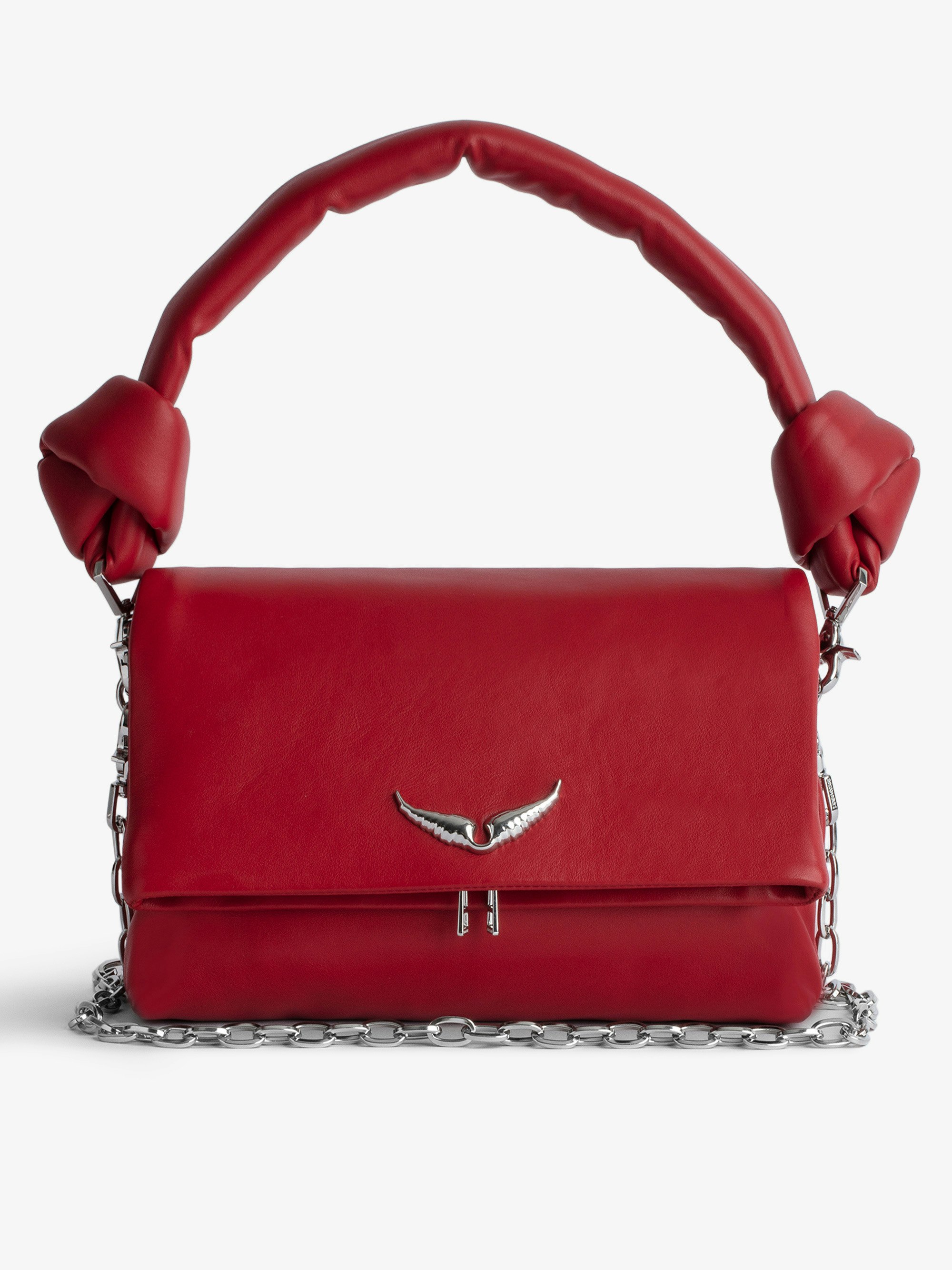 Tasche Rocky Eternal - Rote Handtasche aus Glattleder mit geknotetem Henkel und Umhängekette.